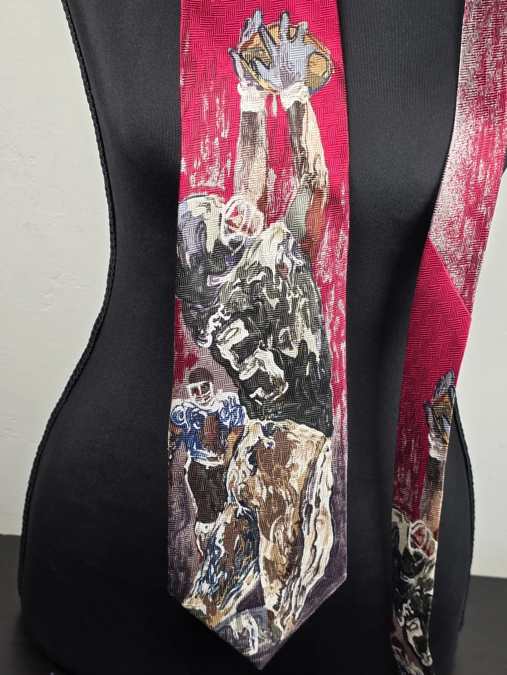 Richard Wallich Touchdown 100% Silk Football Art Tie
